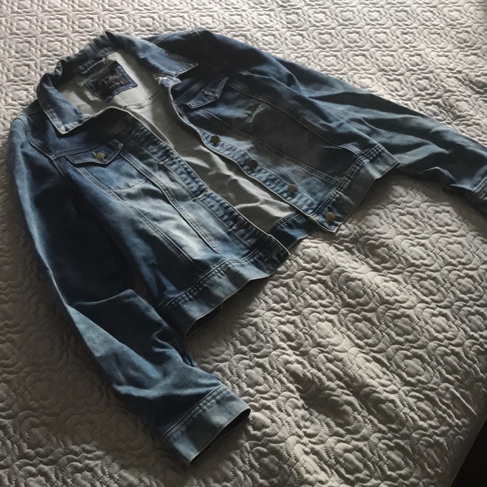 Dark denim jean jacket